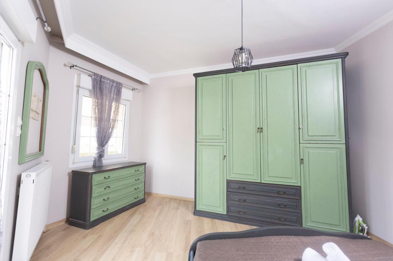 Joene Vintage Apartment เทสซาโลนิกิ ภายนอก รูปภาพ